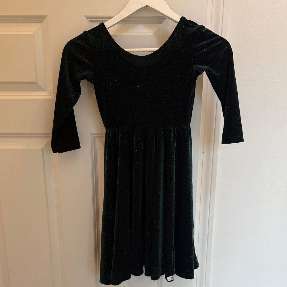 Fancy girls long sleeve green sparkly dress - Christmas holiday - size 7